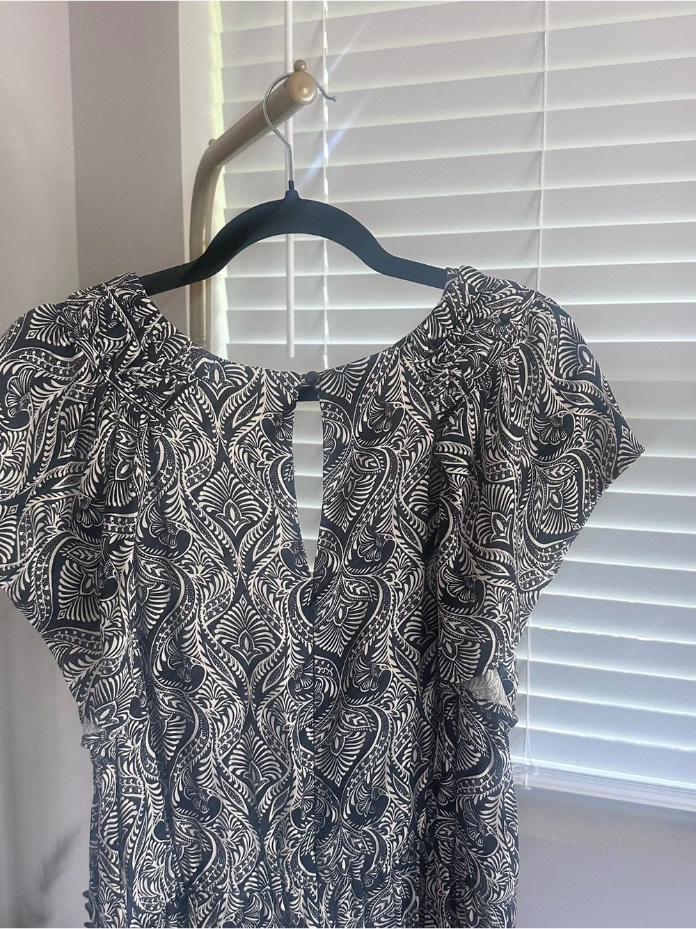 Anthropologie Black & White Paisley Print V-Neck Jumpsuit - Picture 6 of 10